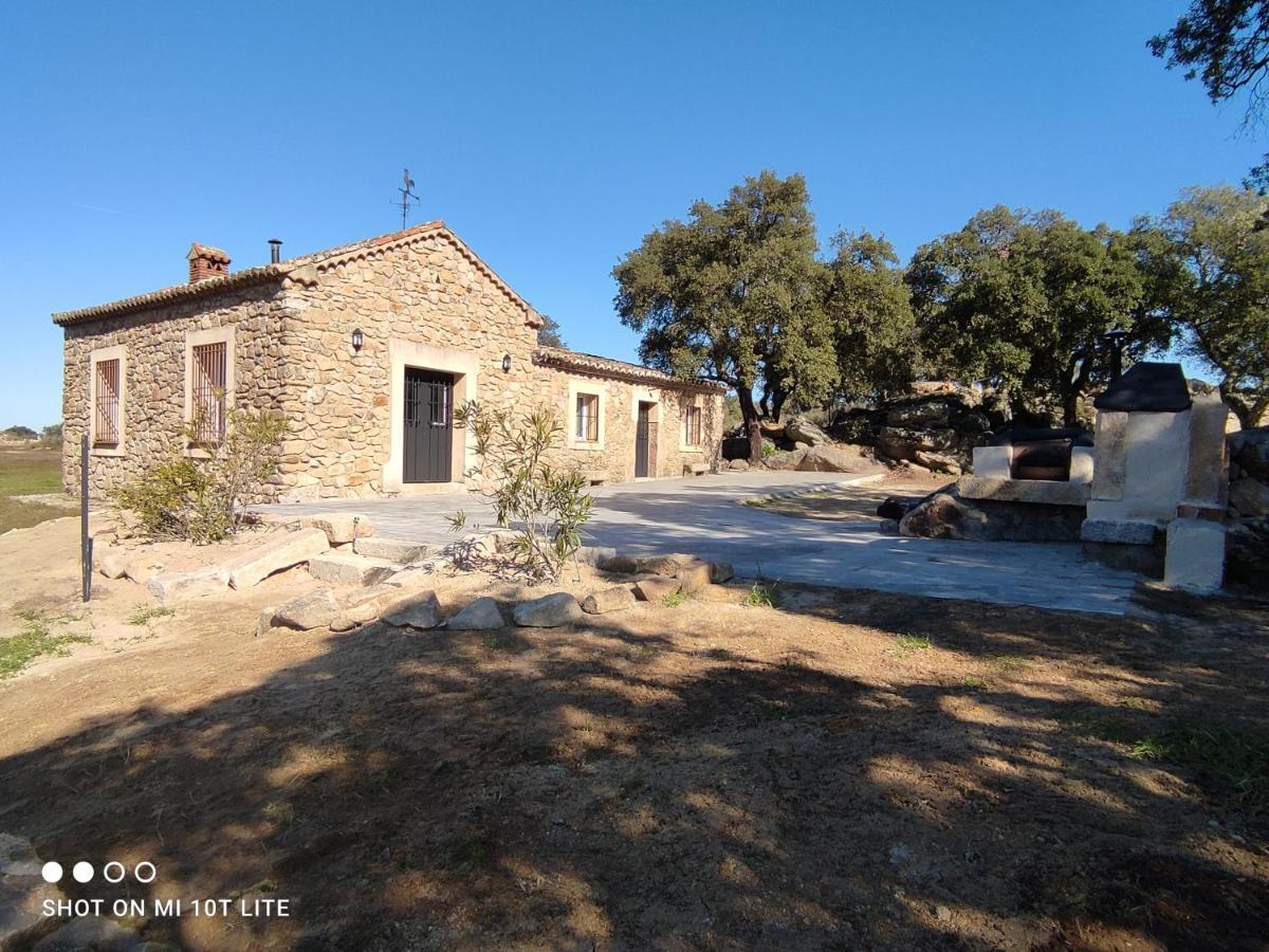 Rucanon 2 La Casa Del Campo 4 Estrellas, Piscina Y Golf Montanchez Bagian luar foto